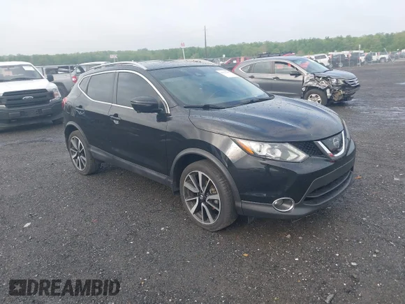 ✅ 2017 Nissan Rogue S • VIN: JN1BJ1CR1HW117703 • Lot: 44981549. Listed on IAAI with 184,553 mi. Free auction sales archive from the USA and detailed vehicle history report at DreamBid. Image 1.
