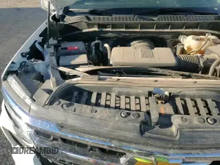 ✅ 2024 Chevrolet Silverado 1500 LT • VIN: 1GCUDDED6RZ189688 • Lot: 90897805. Wystawiony na Copart z przebiegiem 36 689 mil. Bezpłatny archiwum sprzedaży aukcyjnych z USA i szczegółowy raport historii pojazdu na DreamBid. Zdjęcie 13.