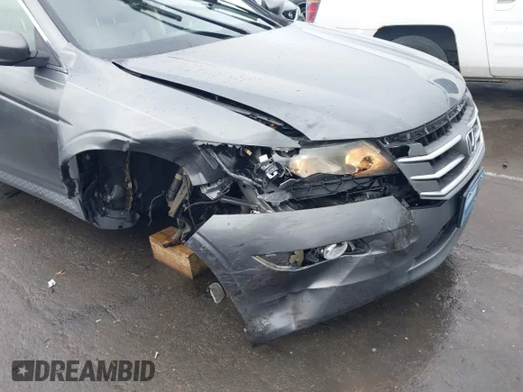 ✅ 2012 Honda Crosstour EX-L • VIN: 5J6TF2H52CL007102 • Lot: 44211696. Wystawiony na IAAI z przebiegiem 144 562 mil. Bezpłatny archiwum sprzedaży aukcyjnych z USA i szczegółowy raport historii pojazdu na DreamBid. Zdjęcie 6.