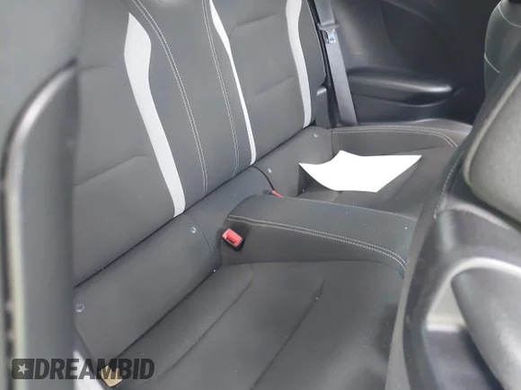 ✅ 2016 Chevrolet Camaro 1LT • VIN: 1G1FB1RX4G0193315 • Lot: 45086883. Wystawiony na IAAI z przebiegiem 119 721 mil. Bezpłatny archiwum sprzedaży aukcyjnych z USA i szczegółowy raport historii pojazdu na DreamBid. Zdjęcie 8.