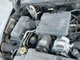 ✅ 2000 Dodge Dakota Sport • VIN: 1B7GG2AN7YS624989 • Lot: 40820872. Wystawiony na IAAI z przebiegiem Nie podano. Bezpłatny archiwum sprzedaży aukcyjnych z USA i szczegółowy raport historii pojazdu na DreamBid. Zdjęcie 12.