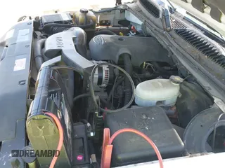 ✅ 2003 Chevrolet Suburban LT • VIN: 3GNFK16Z33G308805 • Лот: 42612393. Опубликован ранее на IAAI с пробегом 205 213 миль. Бесплатный доступ к архиву аукционных продаж из США и подробный отчёт об истории автомобиля на DreamBid. Изображение 13.