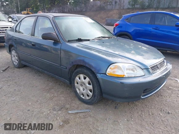 ✅ 1998 Honda Civic LX • VIN: 2HGEJ6677WH626872 • Лот: 45617550. Опубликован ранее на IAAI с пробегом 175 539 миль. Бесплатный доступ к архиву аукционных продаж из США и подробный отчёт об истории автомобиля на DreamBid. Изображение 1.