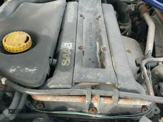 ✅ 2001 Saab 9-3 SE • VIN: YS3DF75K017001685 • Lot: 43639870. Wystawiony na IAAI z przebiegiem 118 124 mil. Bezpłatny archiwum sprzedaży aukcyjnych z USA i szczegółowy raport historii pojazdu na DreamBid. Zdjęcie 13.