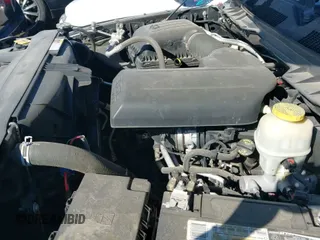 ✅ 2017 Ram 1500 Express • VIN: 1C6RR6FG5HS846913 • Lot: 43646692. Listed on IAAI with 176,638 mi. Free auction sales archive from the USA and detailed vehicle history report at DreamBid. Image 19.