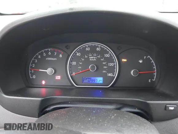 ✅ 2010 Hyundai Elantra GLS • VIN: KMHDU4AD3AU835384 • Lot: 44622812. Wystawiony na IAAI z przebiegiem 129 971 mil. Bezpłatny archiwum sprzedaży aukcyjnych z USA i szczegółowy raport historii pojazdu na DreamBid. Zdjęcie 7.