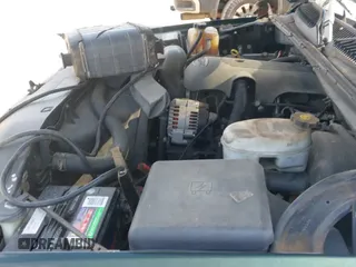 ✅ 2003 Chevrolet Suburban LT • VIN: 1GNFK16Z53R112476 • Лот: 42587673. Опубликован ранее на IAAI с пробегом 360 890 миль. Бесплатный доступ к архиву аукционных продаж из США и подробный отчёт об истории автомобиля на DreamBid. Изображение 12.