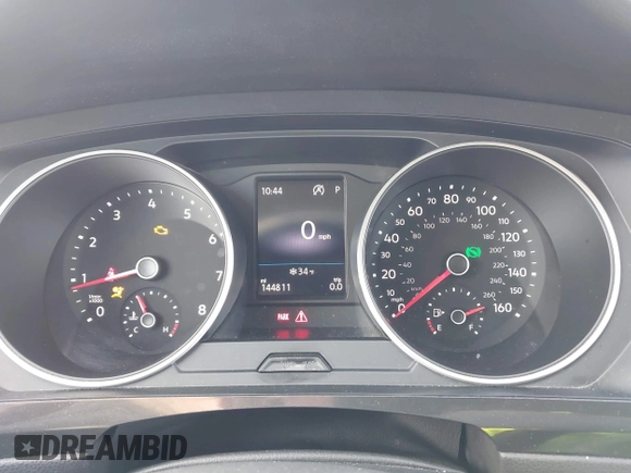 ✅ 2019 Volkswagen Tiguan S • VIN: 3VV0B7AX2KM017818 • Lot: 43940902. Wystawiony na IAAI z przebiegiem 144 811 mil. Bezpłatny archiwum sprzedaży aukcyjnych z USA i szczegółowy raport historii pojazdu na DreamBid. Zdjęcie 7.