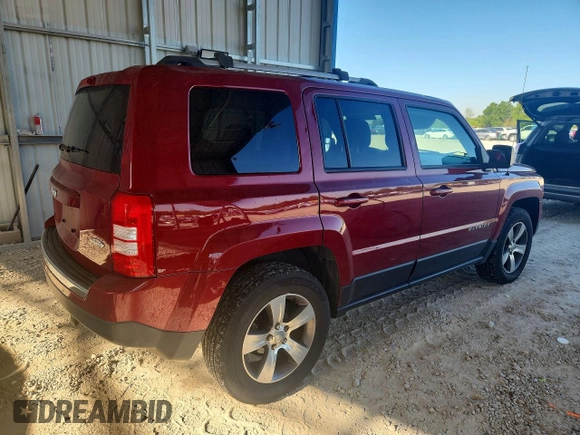 ✅ 2016 Jeep Patriot Latitude • VIN: 1C4NJRFB4GD646693 • Lot: 52917966. Wystawiony na Copart z przebiegiem 102 809 mil. Bezpłatny archiwum sprzedaży aukcyjnych z USA i szczegółowy raport historii pojazdu na DreamBid. Zdjęcie 3.