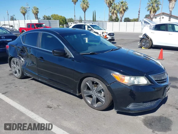 ✅ 2015 Acura ILX • VIN: 19VDE1F35FE000739 • Лот: 43034370. Опубликован ранее на IAAI с пробегом 159 164 миль. Бесплатный доступ к архиву аукционных продаж из США и подробный отчёт об истории автомобиля на DreamBid. Изображение 1.
