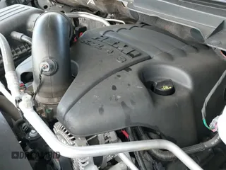 ✅ 2018 Ram 1500 Express • VIN: 1C6RR7FT1JS134780 • Lot: 43681599. Wystawiony na IAAI z przebiegiem 47 404 mil. Bezpłatny archiwum sprzedaży aukcyjnych z USA i szczegółowy raport historii pojazdu na DreamBid. Zdjęcie 20.