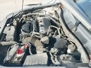 ✅ 2010 Honda Accord LX-P • VIN: 1HGCP2F45AA044748 • Lot: 43651842. Listed on IAAI with 166,734 mi. Free auction sales archive from the USA and detailed vehicle history report at DreamBid. Image 12.