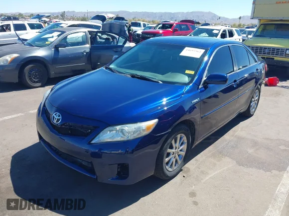 ✅ 2011 Toyota Camry • VIN: 4T1BB3EK9BU143101 • Lot: 44695964. Wystawiony na IAAI z przebiegiem 164 766 mil. Bezpłatny archiwum sprzedaży aukcyjnych z USA i szczegółowy raport historii pojazdu na DreamBid. Zdjęcie 2.