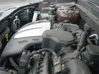 ✅ 2011 Kia Sorento SX • VIN: 5XYKWDA26BG097071 • Lot: 43669462. Listed on IAAI with 177,979 mi. Free auction sales archive from the USA and detailed vehicle history report at DreamBid. Image 12.