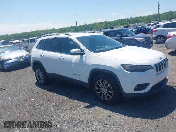 ✅ 2019 Jeep Cherokee Latitude Plus • VIN: 1C4PJMLXXKD155775 • Лот: 45059578. Опубликован ранее на IAAI с пробегом 112 133 миль. Бесплатный доступ к архиву аукционных продаж из США и подробный отчёт об истории автомобиля на DreamBid. Изображение 1.