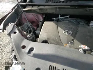 ✅ 2019 Toyota Highlander XLE • VIN: 5TDJZRFH2KS990919 • Лот: 90281565. Опубликован ранее на Copart с пробегом 85 832 миль. Бесплатный доступ к архиву аукционных продаж из США и подробный отчёт об истории автомобиля на DreamBid. Изображение 14.