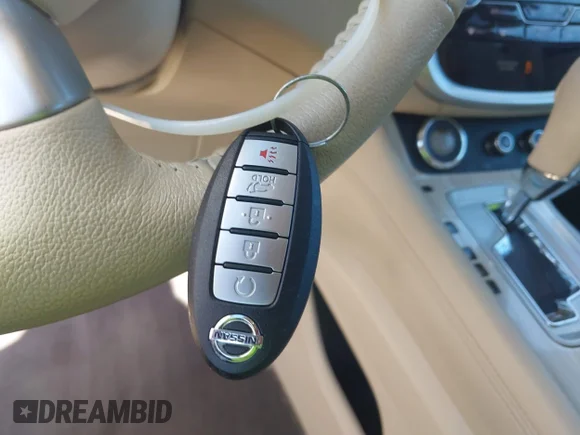 ✅ 2016 Nissan Murano Platinum • VIN: 5N1AZ2MH6GN161726 • Lot: 43136004. Wystawiony na IAAI z przebiegiem 59 528 mil. Bezpłatny archiwum sprzedaży aukcyjnych z USA i szczegółowy raport historii pojazdu na DreamBid. Zdjęcie 11.