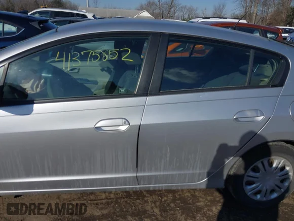 ✅ 2010 Honda Insight LX • VIN: JHMZE2H52AS021621 • Lot: 41375852. Wystawiony na IAAI z przebiegiem 214 635 mil. Bezpłatny archiwum sprzedaży aukcyjnych z USA i szczegółowy raport historii pojazdu na DreamBid. Zdjęcie 14.