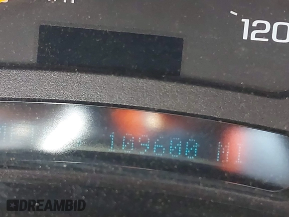 ✅ 2005 Chevrolet Silverado 1500 • VIN: 1GCEC19T85E277425 • Lot: 45143220. Wystawiony na IAAI z przebiegiem 109 600 mil. Bezpłatny archiwum sprzedaży aukcyjnych z USA i szczegółowy raport historii pojazdu na DreamBid. Zdjęcie 7.