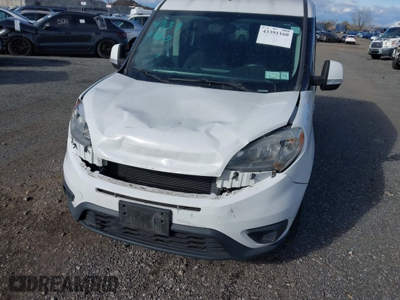 ✅ 2017 Ram ProMaster City Cargo Tradesman SLT • VIN: ZFBERFBB9H6E83693 • Lot: 43391160. Wystawiony na IAAI z przebiegiem 66 536 mil. Bezpłatny archiwum sprzedaży aukcyjnych z USA i szczegółowy raport historii pojazdu na DreamBid. Zdjęcie 6.