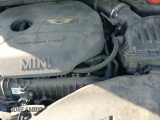 ✅ 2017 MINI Countryman Cooper • VIN: WMZYS7C31H3E06605 • Лот: 42042406. Опубликован ранее на IAAI с пробегом 113 787 миль. Бесплатный доступ к архиву аукционных продаж из США и подробный отчёт об истории автомобиля на DreamBid. Изображение 19.