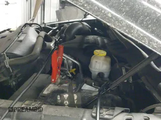 ✅ 2018 Ram 1500 Express • VIN: 3C6RR6KTXJG264449 • Lot: 43525847. Wystawiony na IAAI z przebiegiem 71 927 mil. Bezpłatny archiwum sprzedaży aukcyjnych z USA i szczegółowy raport historii pojazdu na DreamBid. Zdjęcie 19.