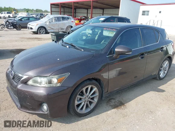 ✅ 2012 Lexus CT 200h • VIN: JTHKD5BH4C2050128 • Лот: 42397252. Опубліковано раніше на IAAI з пробігом 131 243 миль. Безкоштовний доступ до архіву аукціонних продажів зі США та докладний звіт про історію автомобіля на DreamBid. Зображення 2.
