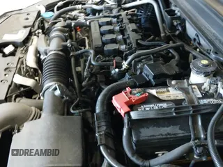 ✅ 2021 Honda Accord Sport SE • VIN: 1HGCV1F47MA071115 • Лот: 43380246. Опубликован ранее на IAAI с пробегом 63 432 миль. Бесплатный доступ к архиву аукционных продаж из США и подробный отчёт об истории автомобиля на DreamBid. Изображение 19.