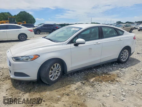 ✅ 2015 Ford Fusion S • VIN: 3FA6P0G77FR185087 • Lot: 57408816. Wystawiony na Copart z przebiegiem 88 520 mil. Bezpłatny archiwum sprzedaży aukcyjnych z USA i szczegółowy raport historii pojazdu na DreamBid. Zdjęcie 1.