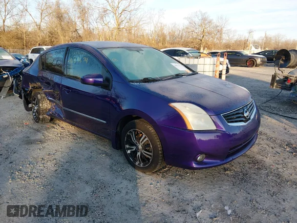 ✅ 2010 Nissan Sentra SL • VIN: 3N1AB6AP9AL687726 • Lot: 44071674. Wystawiony na IAAI z przebiegiem 152 121 mil. Bezpłatny archiwum sprzedaży aukcyjnych z USA i szczegółowy raport historii pojazdu na DreamBid. Zdjęcie 1.