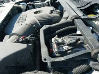 ✅ 2017 Land Rover Range Rover Evoque SE • VIN: SALVP2BGXHH234322 • Лот: 43115935. Опубликован ранее на IAAI с пробегом 81 492 миль. Бесплатный доступ к архиву аукционных продаж из США и подробный отчёт об истории автомобиля на DreamBid. Изображение 19.