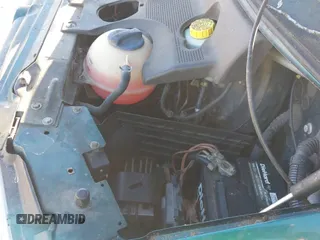 ✅ 2002 Volkswagen EuroVan MV • VIN: WV2MB47092H030368 • Lot: 43788709. Listed on IAAI with 167,161 mi. Free auction sales archive from the USA and detailed vehicle history report at DreamBid. Image 12.