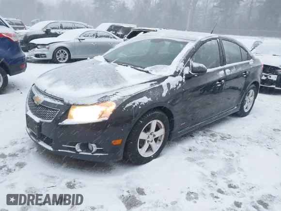 ✅ 2014 Chevrolet Cruze 1LT • VIN: 1G1PC5SB9E7167949 • Lot: 42358231. Listed on IAAI with 148,772 mi. Free auction sales archive from the USA and detailed vehicle history report at DreamBid. Image 2.