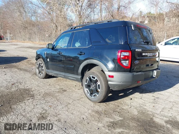 ✅ 2024 Ford Bronco Sport Outer Banks • VIN: 3FMCR9C62RRE63905 • Lot: 41145541. Wystawiony na IAAI z przebiegiem 2 309 mil. Bezpłatny archiwum sprzedaży aukcyjnych z USA i szczegółowy raport historii pojazdu na DreamBid. Zdjęcie 3.