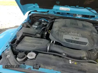 ✅ 2017 Jeep Wrangler Unlimited Sahara • VIN: 1C4BJWEG7HL682111 • Лот: 90449505. Опубликован ранее на Copart с пробегом 98 965 миль. Бесплатный доступ к архиву аукционных продаж из США и подробный отчёт об истории автомобиля на DreamBid. Изображение 13.