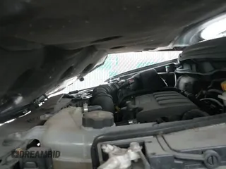 2020 Chevrolet Sonic LT z VIN 1G1JD6SB4L4129665, wystawiony jako IAAI lot #43018158 z przebiegiem 120 328 mil mil oraz . Historia ofert i sprzedaży dostępna na DreamBid. Obrazek 19.