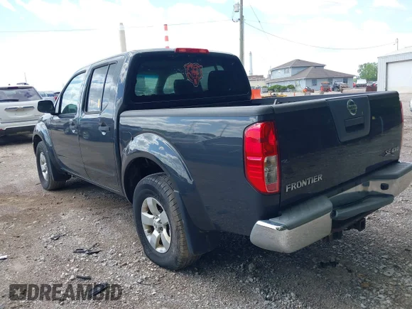 ✅ 2010 Nissan Frontier SE • VIN: 1N6AD0EV7AC432563 • Lot: 45116561. Wystawiony na IAAI z przebiegiem 156 176 mil. Bezpłatny archiwum sprzedaży aukcyjnych z USA i szczegółowy raport historii pojazdu na DreamBid. Zdjęcie 3.