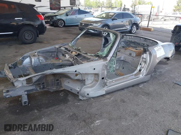 ✅ 2005 Honda S2000 • VIN: JHMAP21405S005562 • Lot: 42327917. Wystawiony na IAAI z przebiegiem Nie podano. Bezpłatny archiwum sprzedaży aukcyjnych z USA i szczegółowy raport historii pojazdu na DreamBid. Zdjęcie 2.