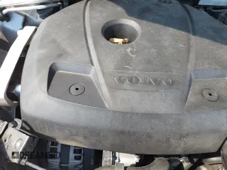 ✅ 2020 Volvo XC90 Momentum • VIN: YV4102CK4L1602277 • Lot: 66699145. Listed on Copart with 38,249 mi. Free auction sales archive from the USA and detailed vehicle history report at DreamBid. Image 15.