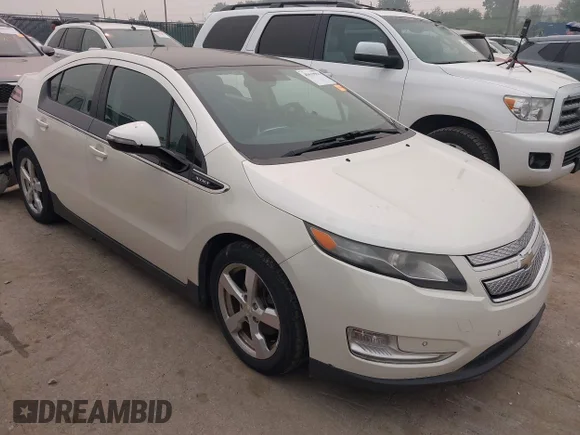 ✅ 2011 Chevrolet Volt • VIN: 1G1RD6E47BU099320 • Lot: 45619901. Wystawiony na IAAI z przebiegiem Nie podano. Bezpłatny archiwum sprzedaży aukcyjnych z USA i szczegółowy raport historii pojazdu na DreamBid. Zdjęcie 1.