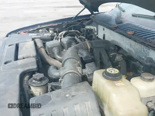 ✅ 2008 Ford Expedition Max SSV • VIN: 1FMFK15568LA44377 • Lot: 43090318. Wystawiony na IAAI z przebiegiem 224 928 mil. Bezpłatny archiwum sprzedaży aukcyjnych z USA i szczegółowy raport historii pojazdu na DreamBid. Zdjęcie 12.