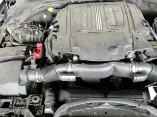 ✅ 2018 Jaguar XF • VIN: SAJBK4EV4JCY55834 • Lot: 54542515. Wystawiony na Copart z przebiegiem 50 170 mil. Bezpłatny archiwum sprzedaży aukcyjnych z USA i szczegółowy raport historii pojazdu na DreamBid. Zdjęcie 13.