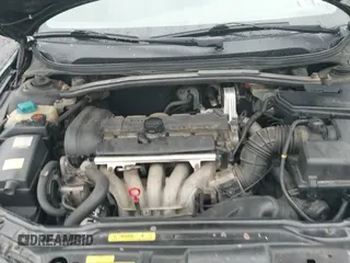 ✅ 2001 Volvo V70 • VIN: YV1SW61R311132666 • Lot: 43733045. Listed on IAAI with 142,063 mi. Free auction sales archive from the USA and detailed vehicle history report at DreamBid. Image 12.