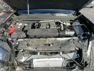 ✅ 2024 GMC Canyon 4WD AT4 • VIN: 1GTP6DEK2R1180037 • Lot: 85656994. Wystawiony na Copart z przebiegiem 7 565 mil. Bezpłatny archiwum sprzedaży aukcyjnych z USA i szczegółowy raport historii pojazdu na DreamBid. Zdjęcie 13.