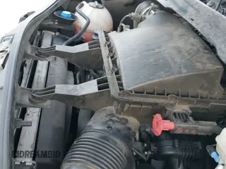 ✅ 2018 Mercedes-Benz Sprinter • VIN: WDZPE7CD0JP610741 • Lot: 41617216. Wystawiony na IAAI z przebiegiem 121 178 mil. Bezpłatny archiwum sprzedaży aukcyjnych z USA i szczegółowy raport historii pojazdu na DreamBid. Zdjęcie 22.