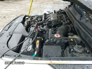 2017 Hyundai Azera Limited с VIN KMHFH4JGXHA590988, выставлен на аукционе IAAI как лот 41615025 с пробегом 100 751 миль миль и . История ставок и продаж доступна на DreamBid. Изображение 20.