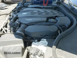 ✅ 2020 BMW 5 Series M550i xDrive • VIN: WBAJS7C0XLCD42738 • Lot: 42326945. Wystawiony na IAAI z przebiegiem 50 046 mil. Bezpłatny archiwum sprzedaży aukcyjnych z USA i szczegółowy raport historii pojazdu na DreamBid. Zdjęcie 20.