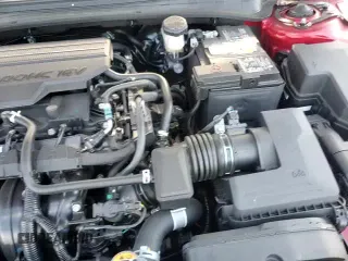 ✅ 2025 Kia K4 GT-Line • VIN: 3KPFW4DE8SE128261 • Lot: 90324625. Listed on Copart with 6,128 mi. Free auction sales archive from the USA and detailed vehicle history report at DreamBid. Image 13.