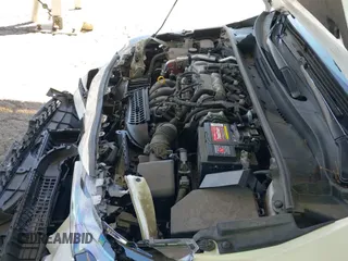 ✅ 2020 Toyota Corolla XLE • VIN: JTDFPRAE0LJ057785 • Lot: 43156102. Wystawiony na IAAI z przebiegiem 69 411 mil. Bezpłatny archiwum sprzedaży aukcyjnych z USA i szczegółowy raport historii pojazdu na DreamBid. Zdjęcie 19.