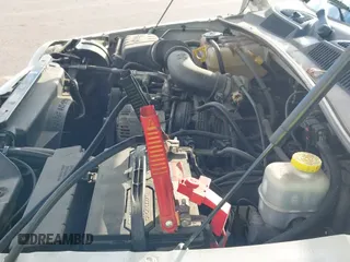 ✅ 2005 Jeep Liberty Sport • VIN: 1J4GL48K95W535863 • Lot: 43702831. Wystawiony na IAAI z przebiegiem 149 863 mil. Bezpłatny archiwum sprzedaży aukcyjnych z USA i szczegółowy raport historii pojazdu na DreamBid. Zdjęcie 16.